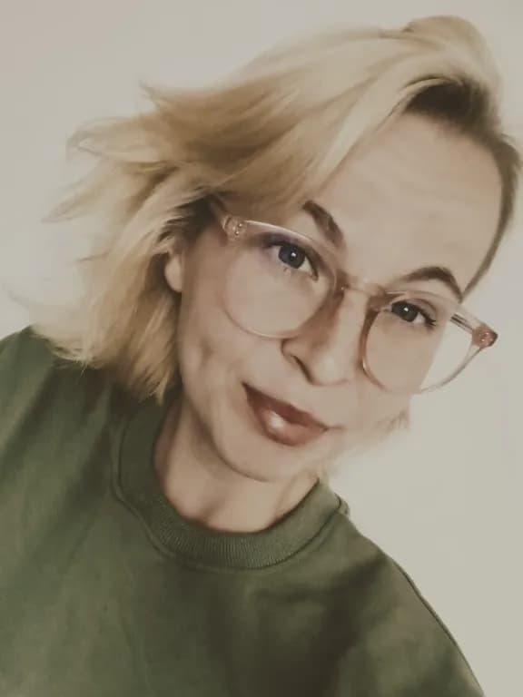 Kakula Nóra profilképe